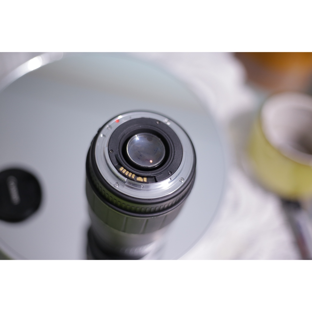 Lens sigma 70-300mm macro for Canon EF (kính mờ - af chạy - khẩu độ không thể điều chỉnh) - Ống kính Canon EF