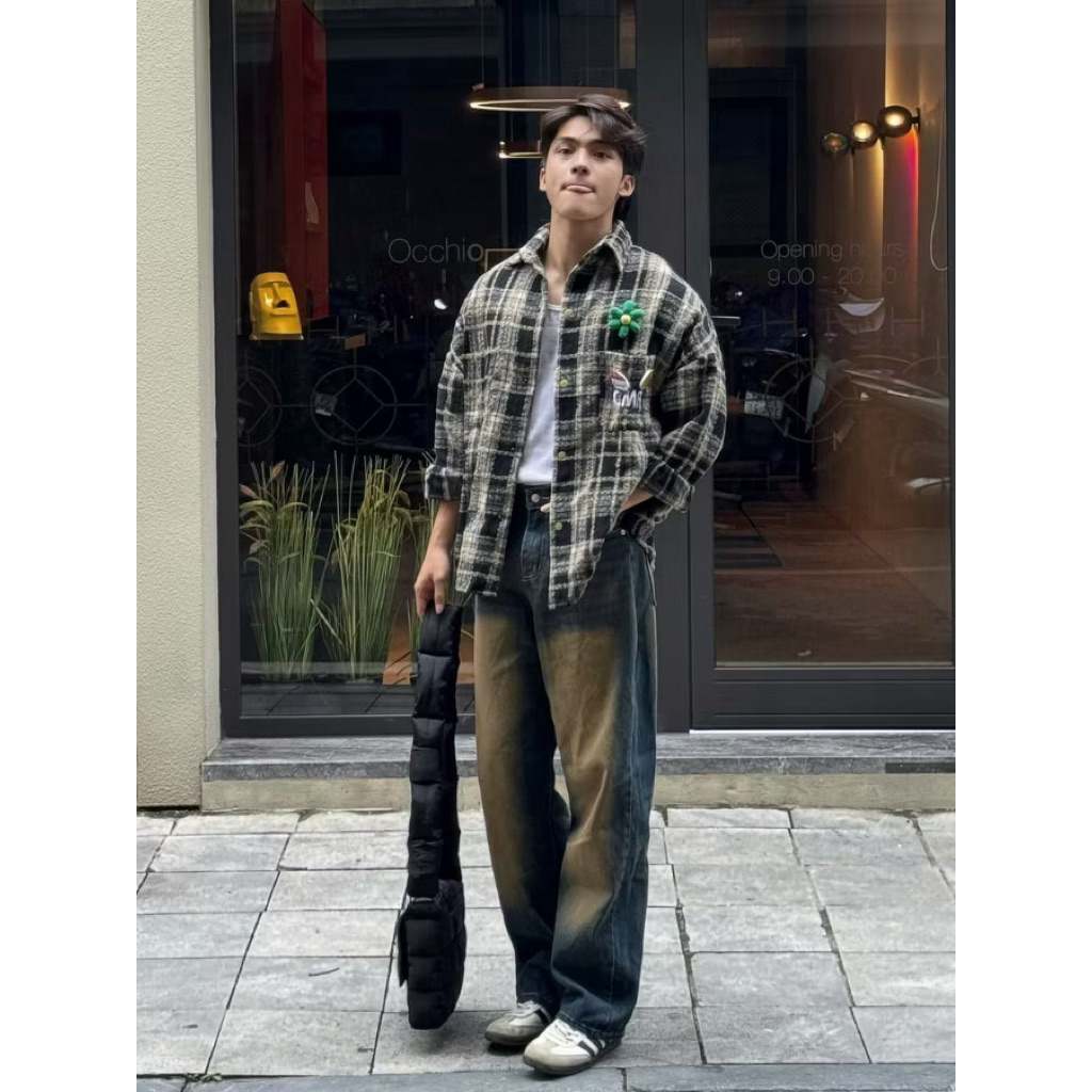 QUẦN JEANS BAGGY WASH NÂU VÀNG TRƠN/RÁCH - QUẦN JEANS WASH (NÂU VÀNG) VINTAGE RÁCH GỐI ỐNG RỘNG PHỦ GÓT - HALO KAKI | BigBuy360 - bigbuy360.vn