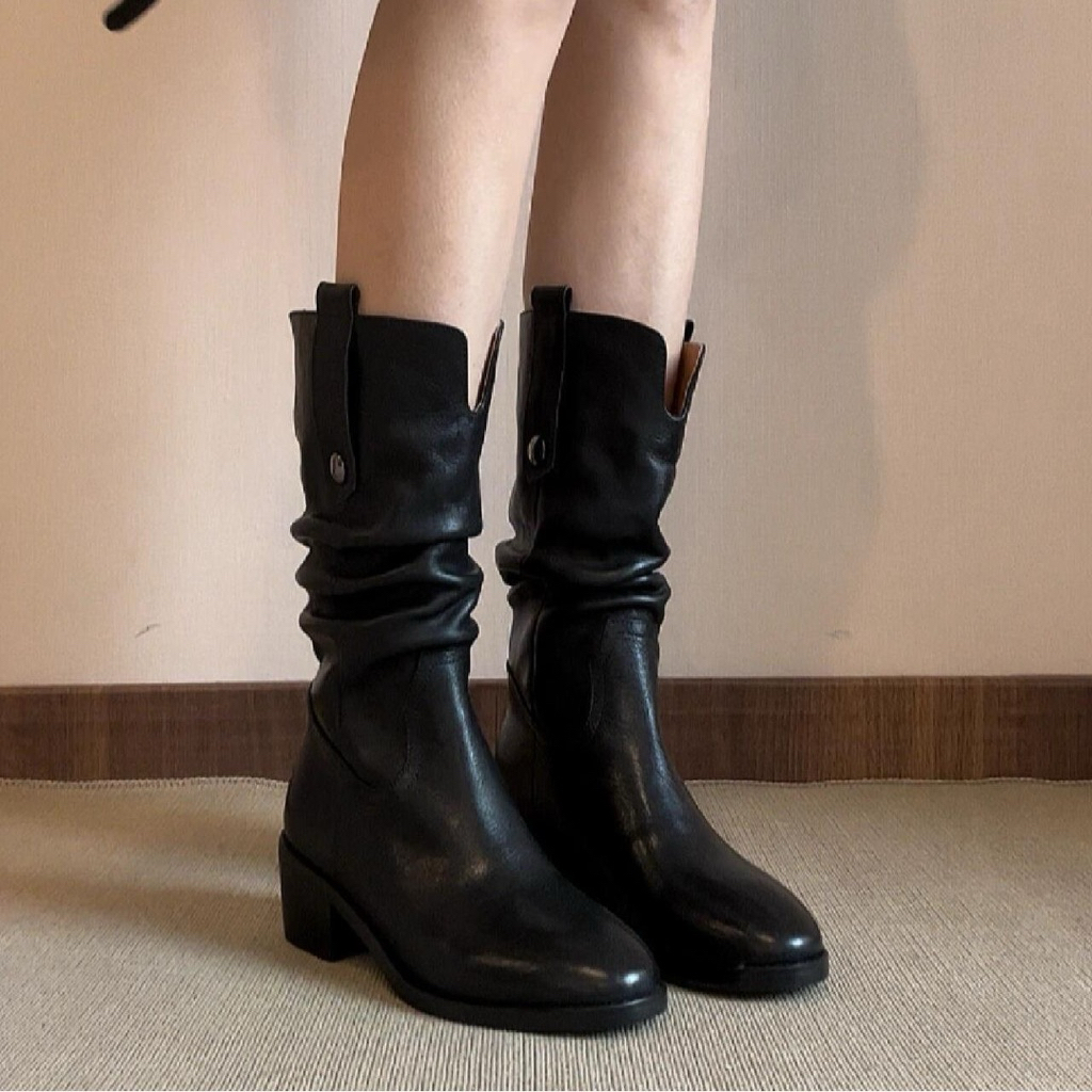 Giày boot nữ cao cổ mũi nhọn cổ nhăn basic