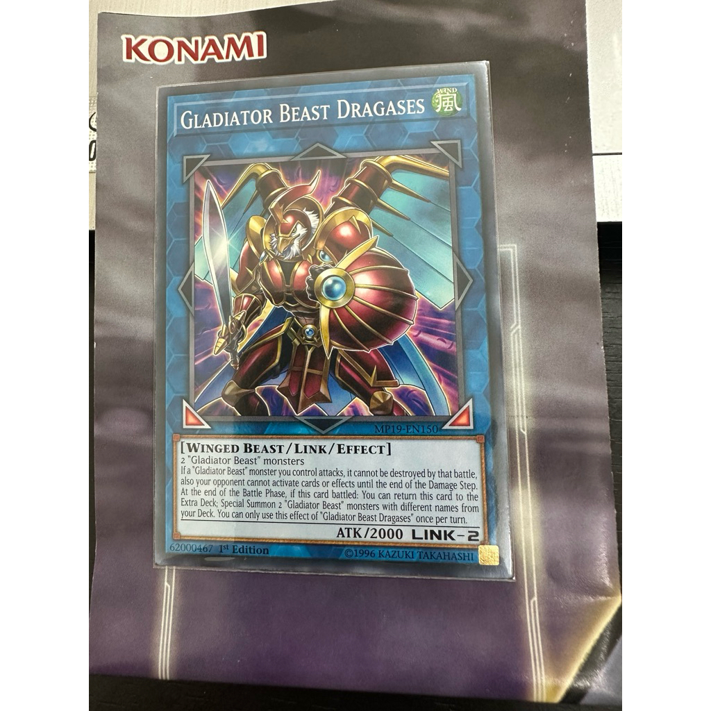 Thẻ bài Yugioh Gladiator Beast Dragases (Real Card)