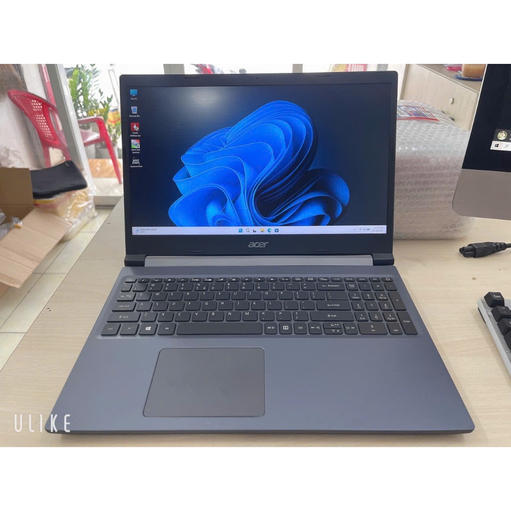 ACER GAMMING A715 RYZEN 5 3550H RAM 16G SSD 512G 15.6INCH FHD VGA GTX 1650TI