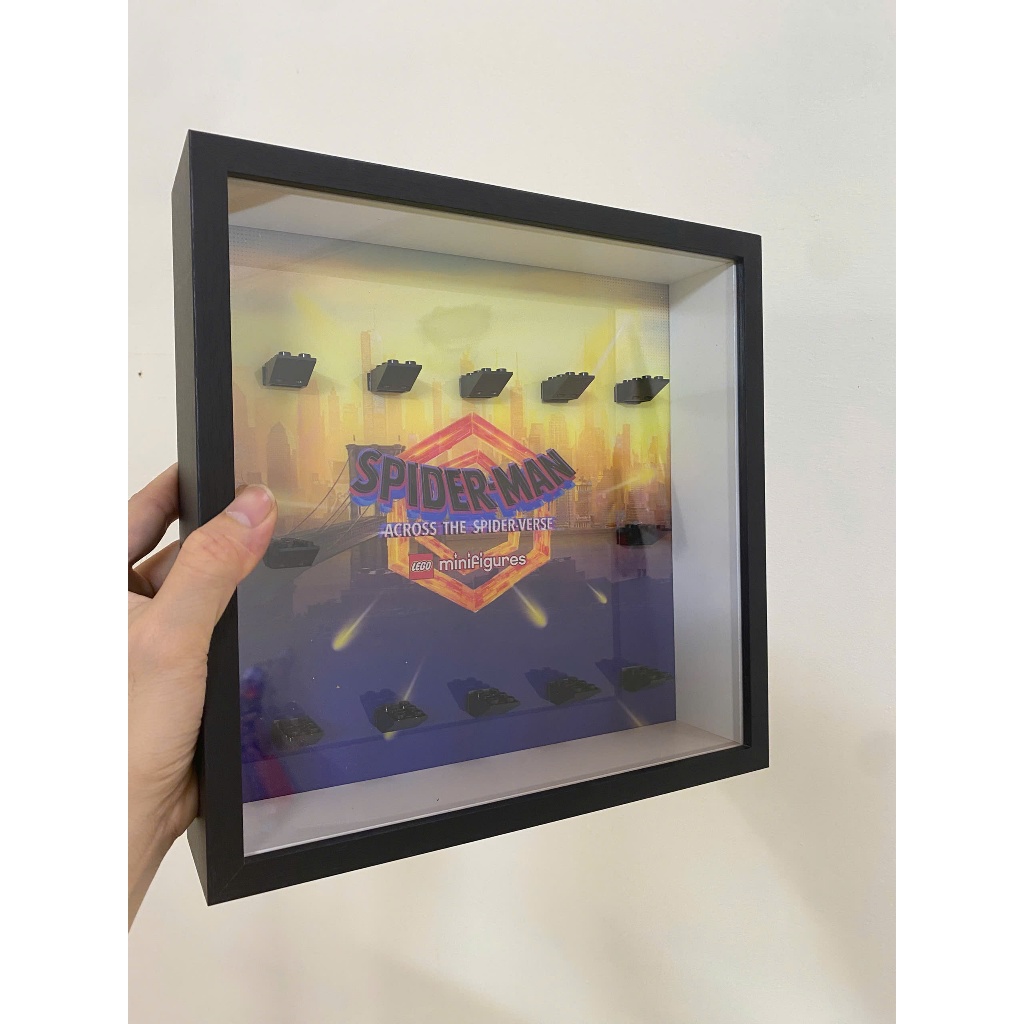 Khung trưng bày Lego 71050 ( không kèm Lego Nhân vật )