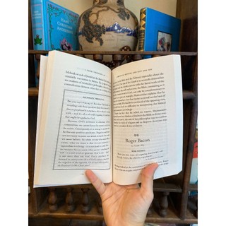 Sách - I Think, Therefore I Am: All the Philosophy You Need to Know by Lesley Levene