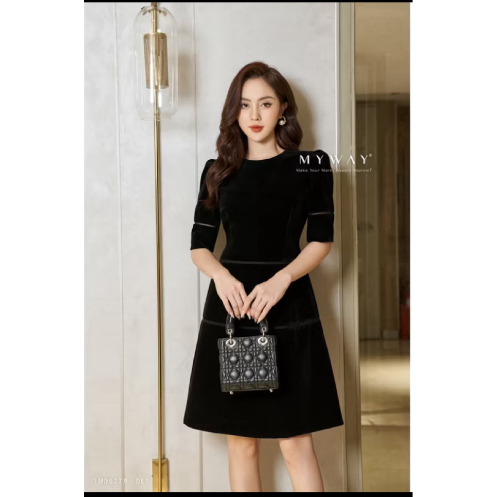 Đầm nhung đen MyWay size S+ (newtag)