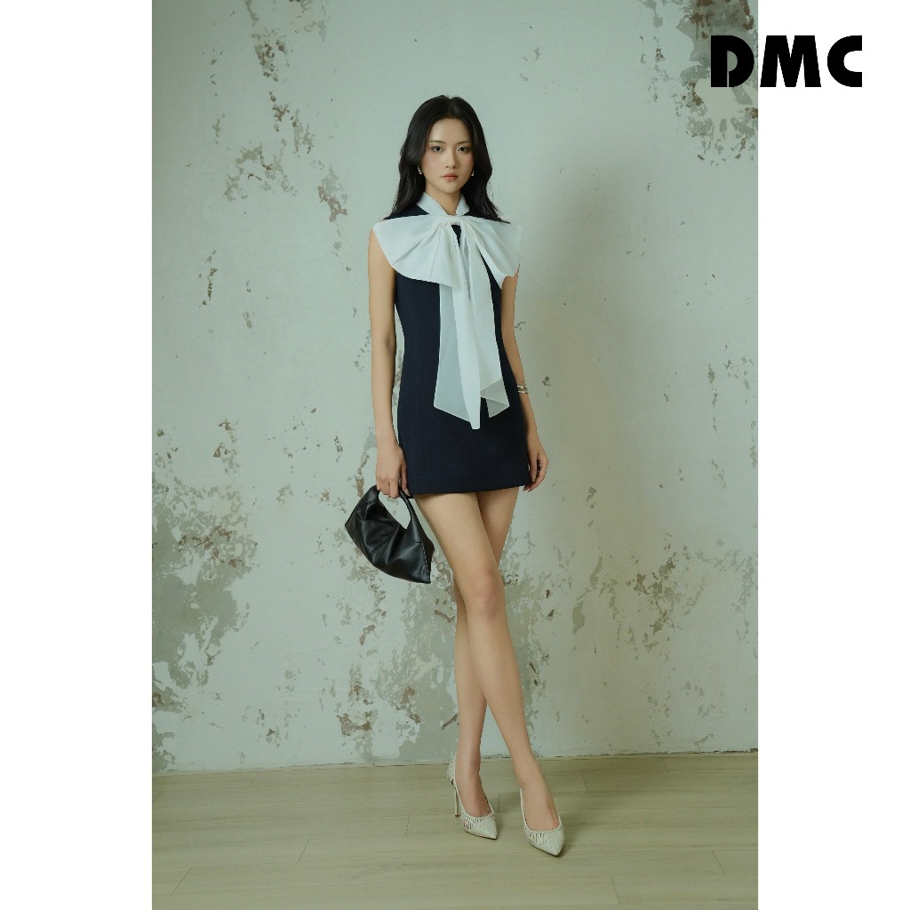 Đầm sát nách xanh navy phối cổ nơ DMC (Dark Navy Raw Loose Dress)