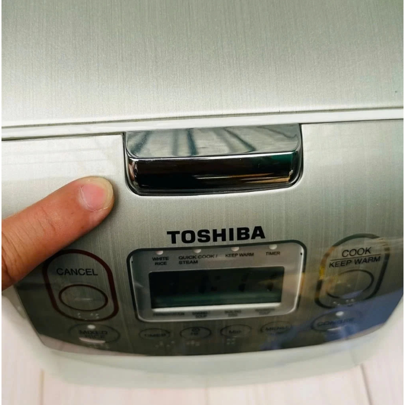 Lẫy khoá nồi cơm điện TOSHIBA 10NMF/18NMF Núm nút Nẫy mở nắp
