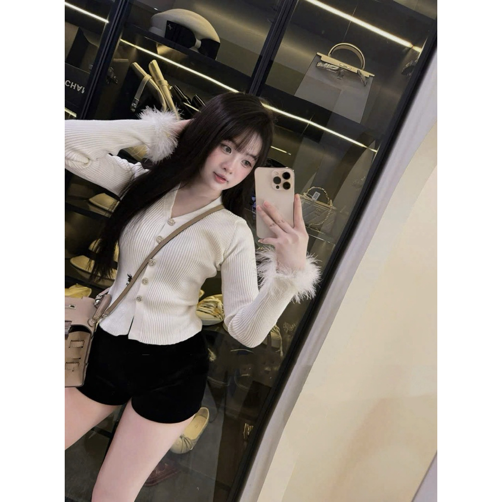 Áo Len Cúc Tay Lông Sang Chảnh