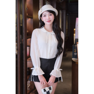    NEW PRODUCT   Áo Sơ Mi Ren Nữ PADDY - NABI TOP Cổ Sen Đính Nơ 