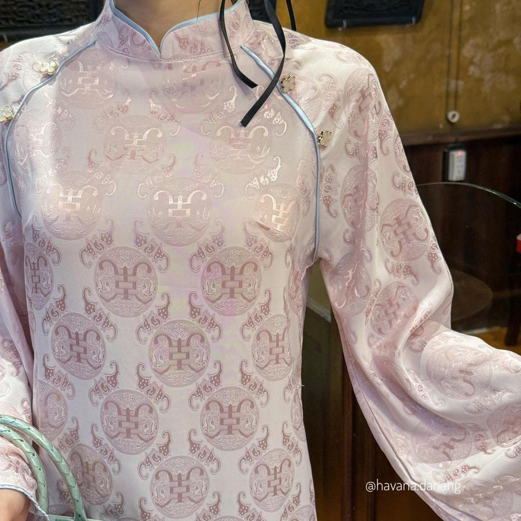 (HAVANA) CÓ BIGSIZE - Áo dài lụa DU MIÊN in vân hoa 3D phối cúc cách điệu hoa mai kèm quần Satin AD208 | BigBuy360 - bigbuy360.vn