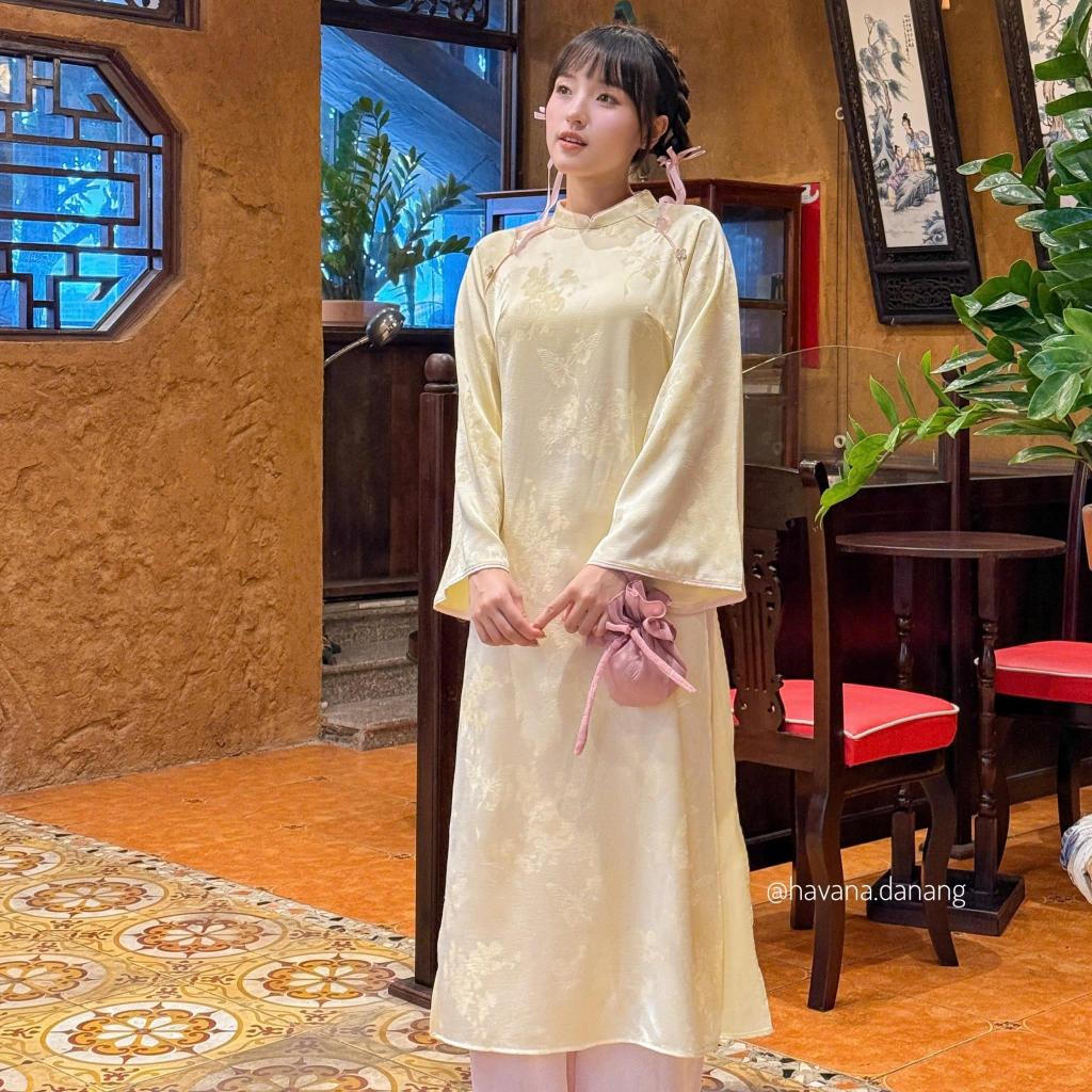 (HAVANA) CÓ BIGSIZE - Áo dài lụa DU MIÊN in vân hoa 3D phối cúc cách điệu hoa mai kèm quần Satin AD208 | BigBuy360 - bigbuy360.vn