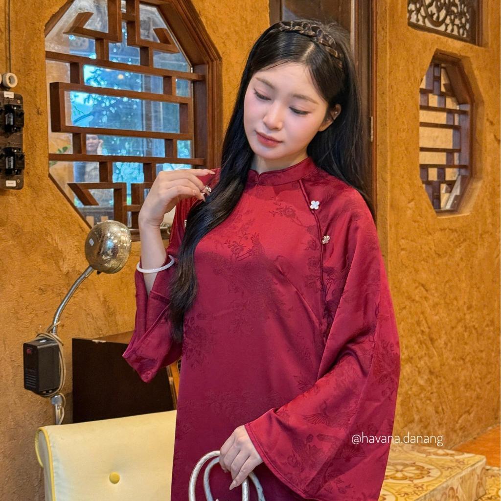 (HAVANA) CÓ BIGSIZE - Áo dài lụa DU MIÊN in vân hoa 3D phối cúc cách điệu hoa mai kèm quần Satin AD208 | BigBuy360 - bigbuy360.vn