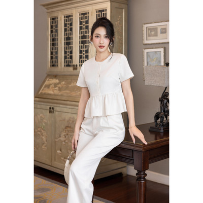 MARC FASHION Áo Cổ Tròn Nhún Eo Cơ Bản - FAAK102525