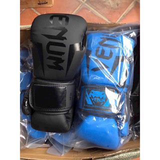 Găng tay boxing Venum