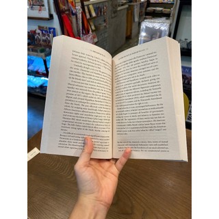 Sách - How Democracies Die by Steven Levitsky | History / Politics Nonfiction / Ngoại văn Nhập khẩu