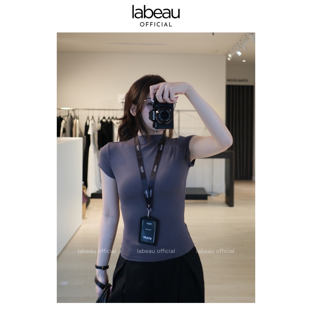 Áo Thun Tay Ngắn Cổ Cao | Labeau - Form ôm Basic, Thoáng Mát & Dễ Phối Đồ | BigBuy360 - bigbuy360.vn