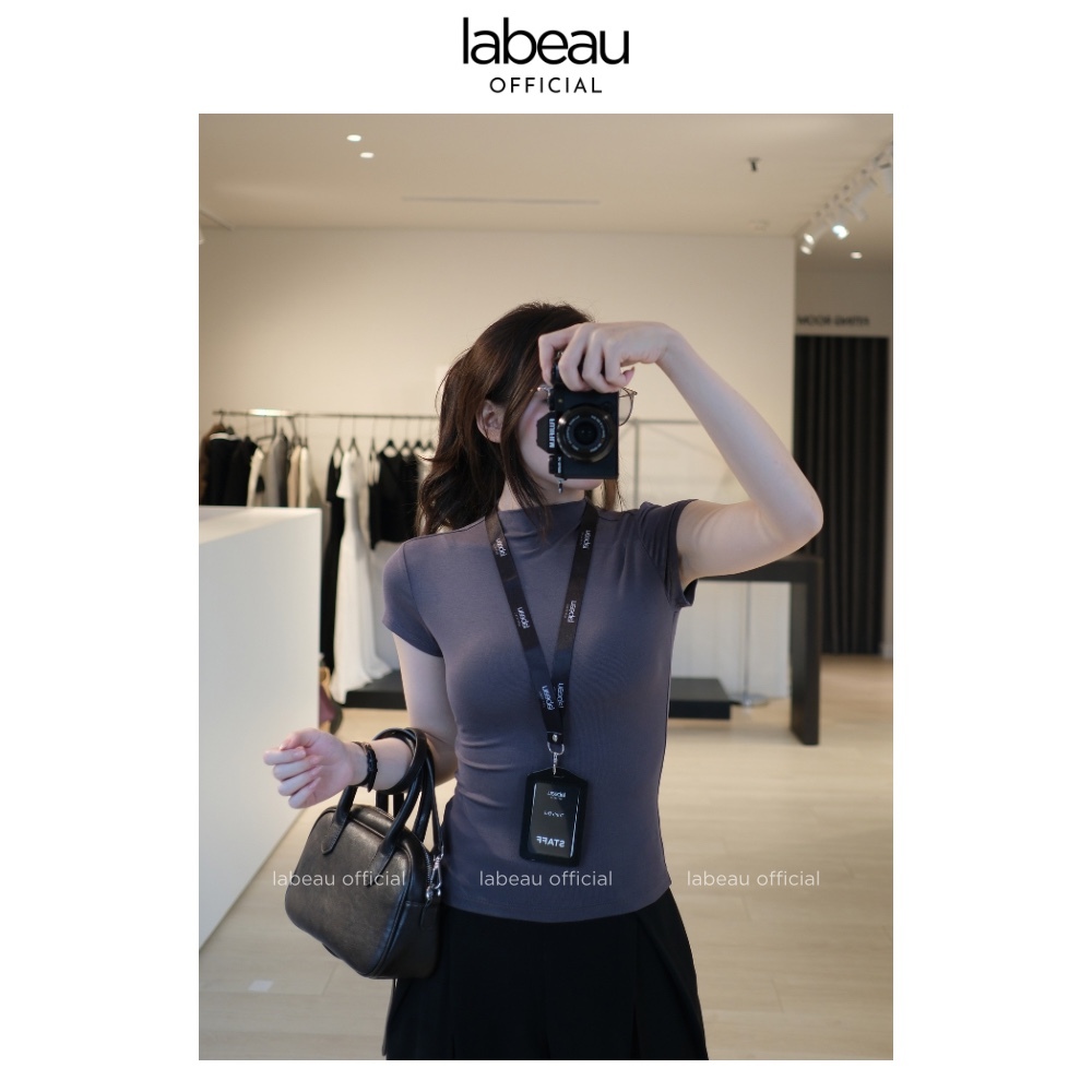Áo Thun Tay Ngắn Cổ Cao | Labeau - Form ôm Basic, Thoáng Mát & Dễ Phối Đồ | BigBuy360 - bigbuy360.vn