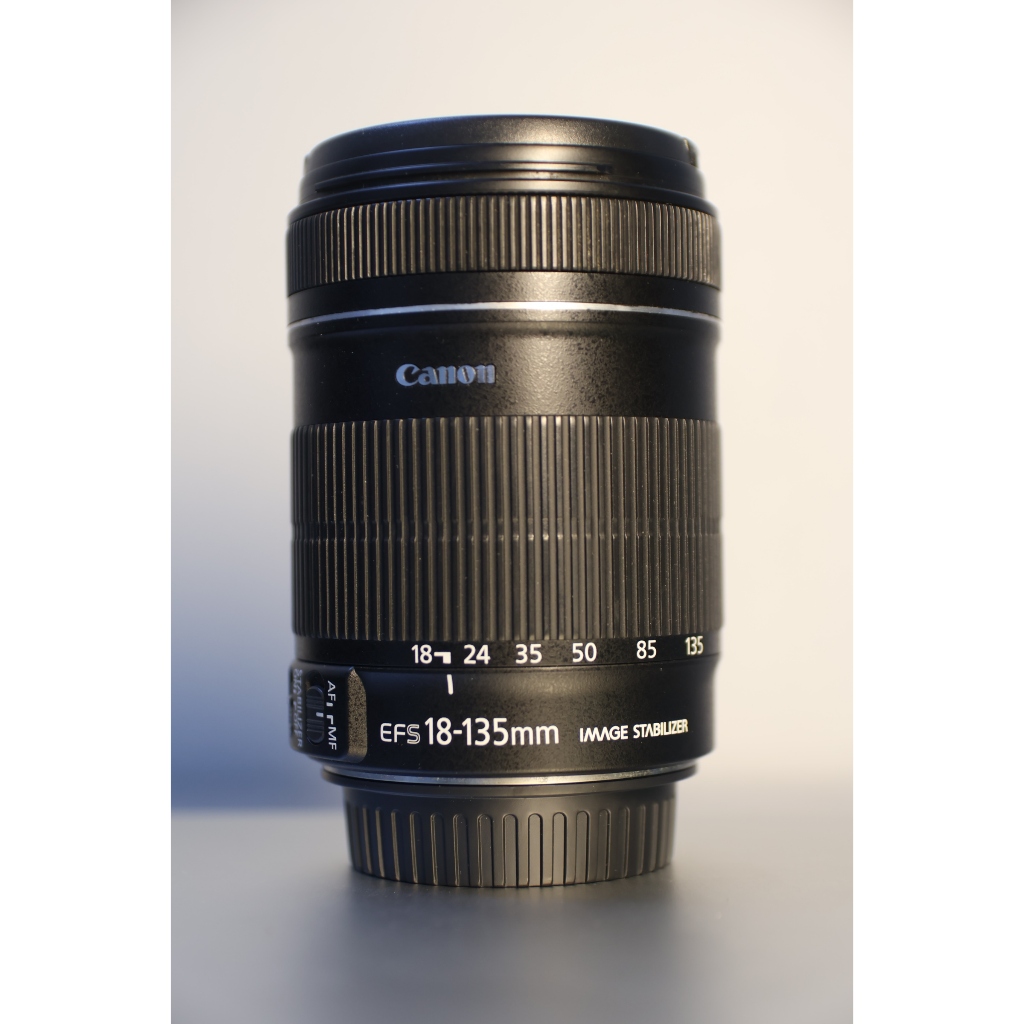 ống kính Canon ef-s 18-135mm f3.5-5.6 lS stm (mới 99%, "Chụp cực đẹp" ) - Ống kính Canon EF