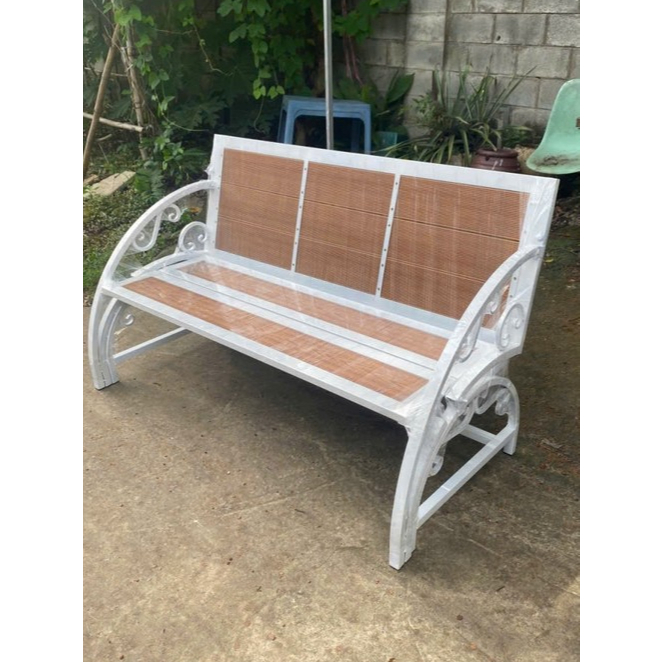 Bàn ghế thông minh gấp gọn 2 trong 1, gấp lại là 1 ghế dài, lật ra là 2 ghế 1 bàn tiện lợi