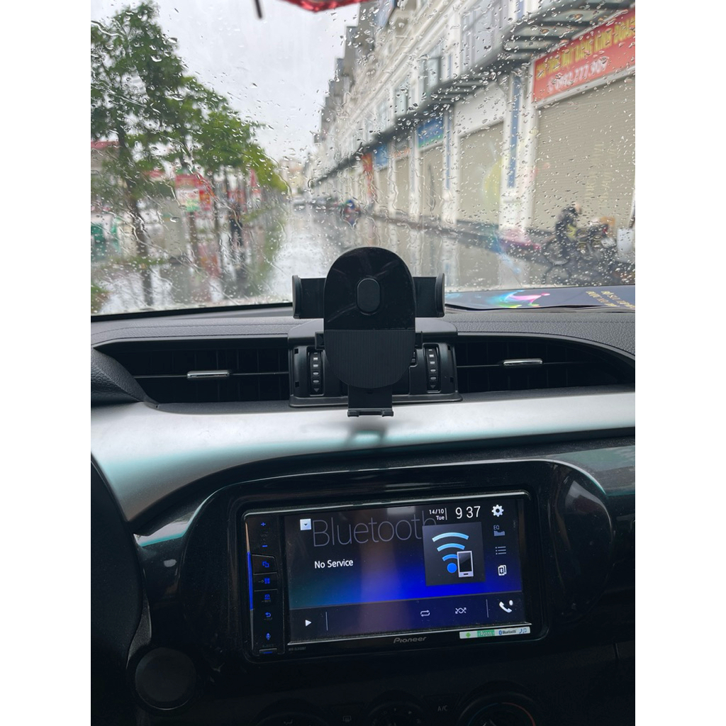 giá đỡ điện thoại cho toyota hilux 2019 đến 2025