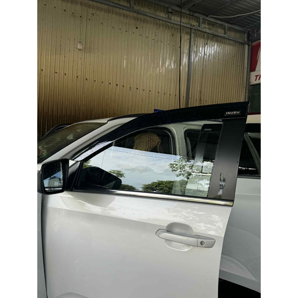 vè che mưa cho xe izusu Mux phom 2022-2025 hàng dày đẹp