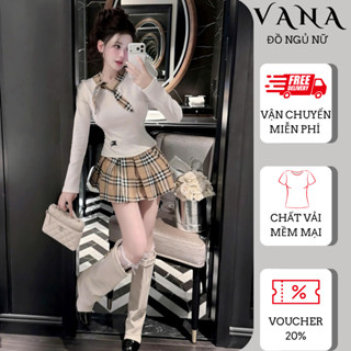  Set váy nữ áo thun zip tay dài cổ phối khăn thêu ngựa phối chân váy ngắn xếp ly họa tiết kẻ bbr HCOM26793 