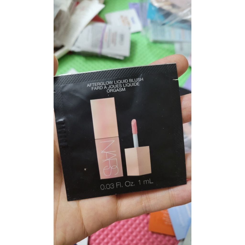 Kem má Nars Orgasm sample