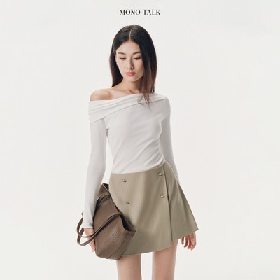 Áo trễ vai dài tay chất len tăm Mono Talk - T20021FT