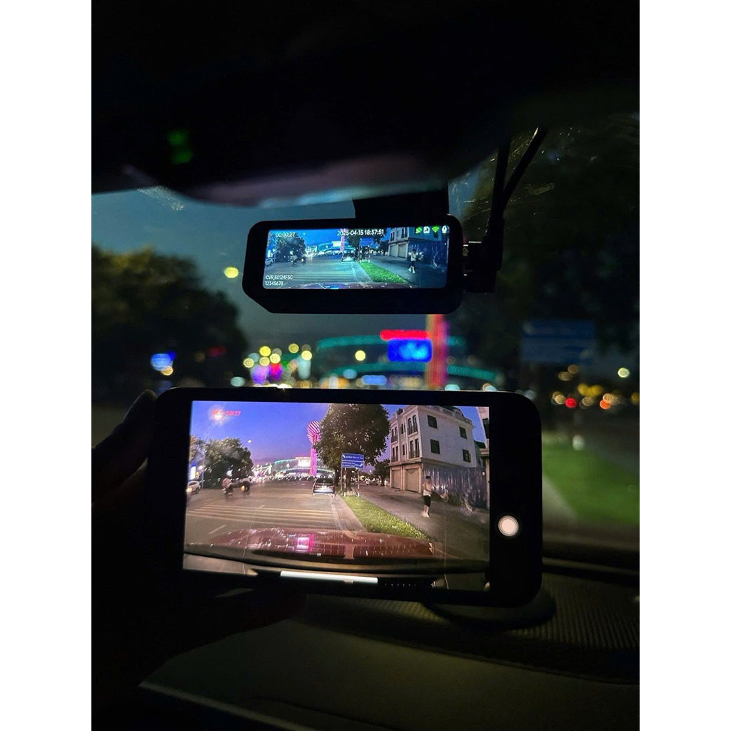 Camera Hành trình X30 Ghi hình chuẩn 4K trước + sau xe kết nối điện thoại nguồn cắm tẩu Việt Bắc Car