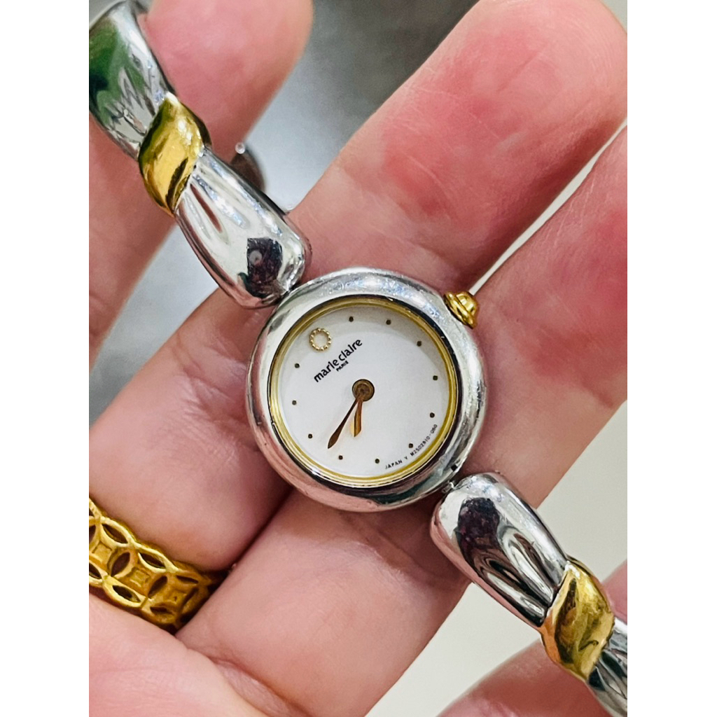 Đồng hồ Marie Claire Pháp mặt khảm trai dáng lắc siêu mới đẹp.