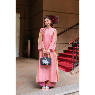  Set Áo Dài Tơ Ánh Kim 4 Tà Dáng Xuông Rộng Điểm Cúc Tàu Có Sẵn  