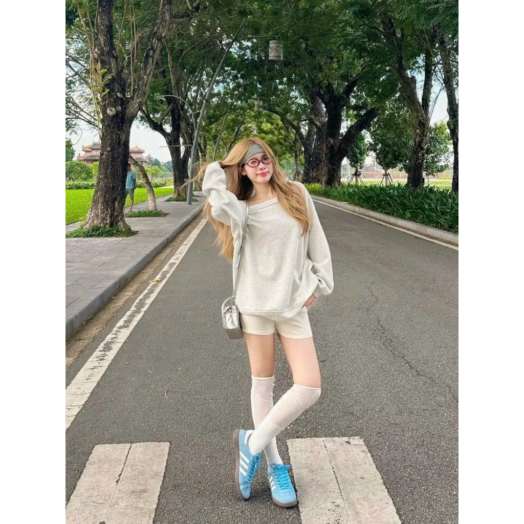 Áo sweater nữ trễ vai, lệch vai vải nỉ mùa thu đông mặc 2 kiểu -Xưởng Nhung ba Vì | BigBuy360 - bigbuy360.vn