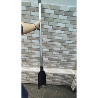 Thuổng đào đất đánh cây cán bằng ống tuýp mạ kẽm