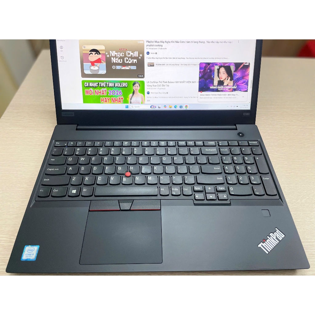 Lenovo Thinkpad E590 Core i5-8265U Màn Hình 15,6inch