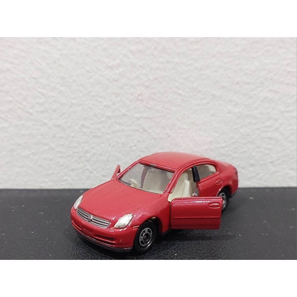 Xe mô hình Tomica No.8 Nissan Skyline (Red)   - Made in China