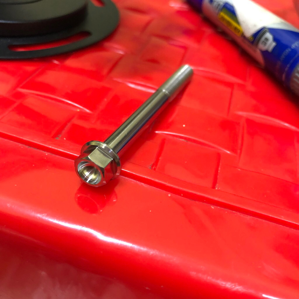 Ốc Titan titanium M6 60mm màu trắng bạc kim loại