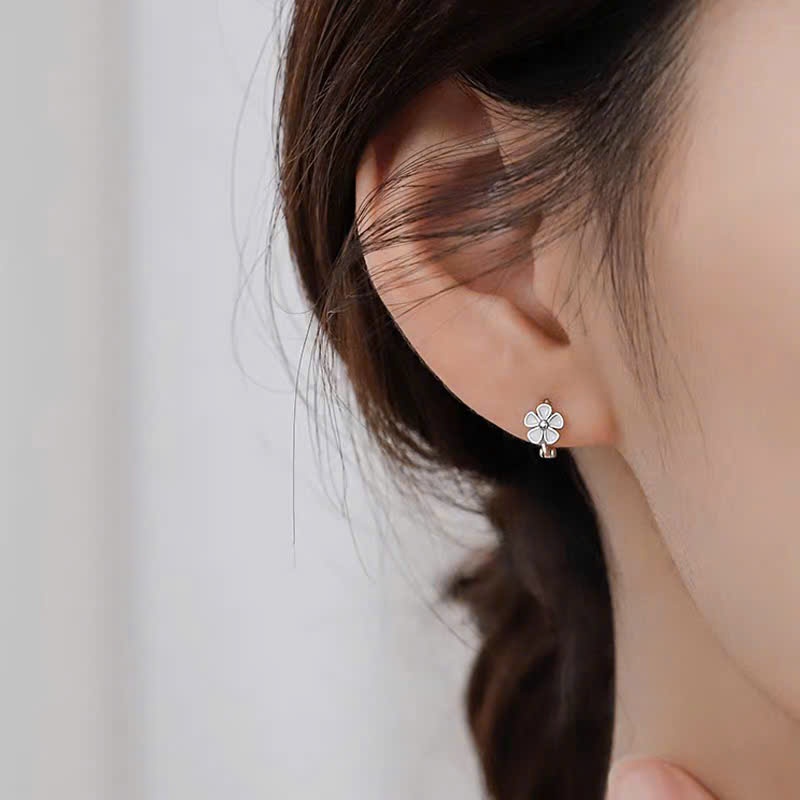 [1 CHIẾC] Khuyên tai bông tai dạng khoen hoa cúc I 2 GIRLS ACCESSORIES I