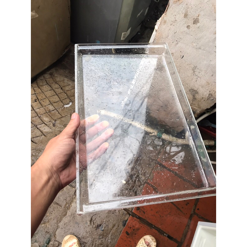 Khay hứng nước dưới ngăn đá tủ lạnh Sanyo-aqua 50l cũ tốt hàng còn 95%