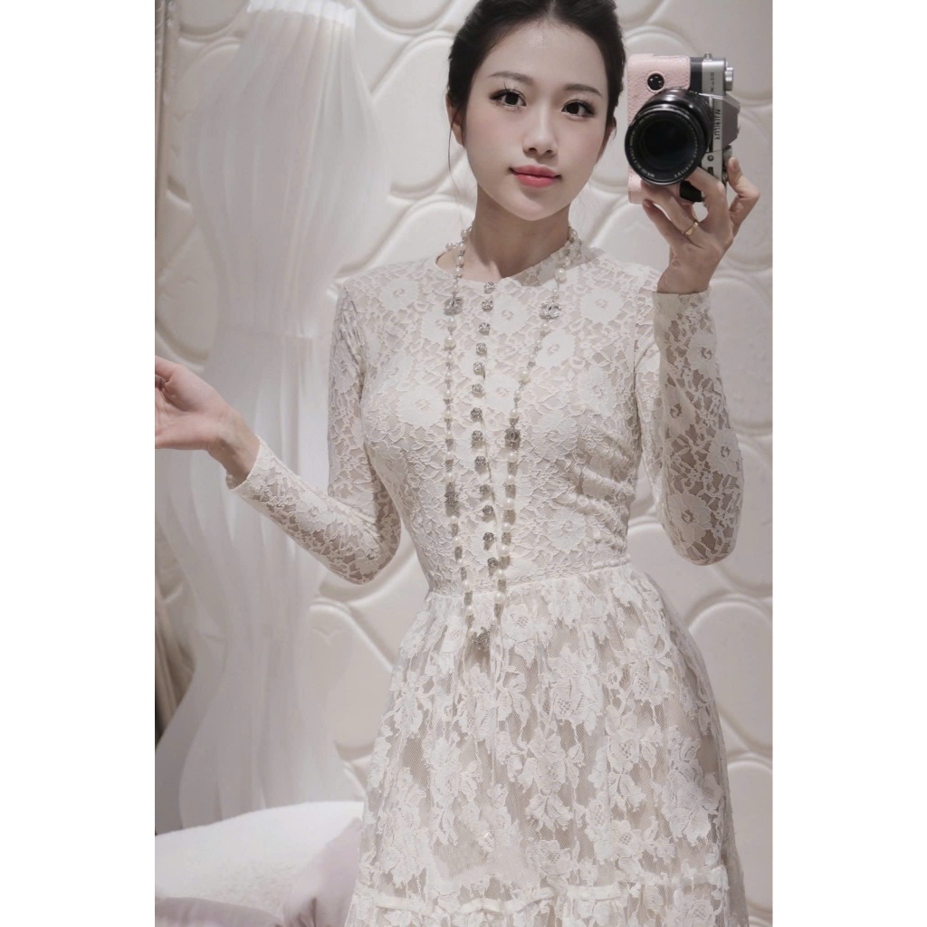 Đầm maxi dài tay ren hoa cao cấp v-chic