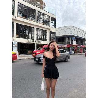  Váy liền thân Đen kèm dây rời cột eo 