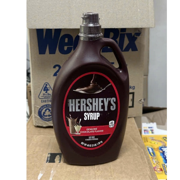 (Chai to 1360g ) Siro Sốt socola Hershey 1360g -- date 9/2026 SKU168