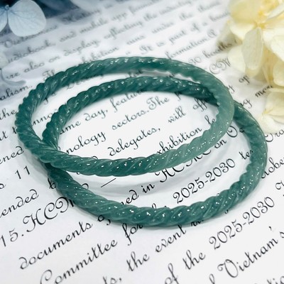 Vòng Tay Đôi Cẩm Thạch Lam Ngọc Type A 4ly Chạm Khắc Hình Xoắn Bộ 2 Cái - Ngọc Trai Trường Thịnh