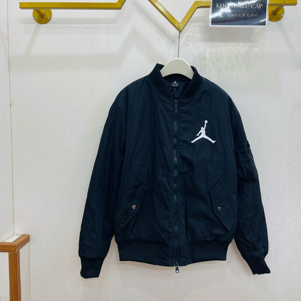 [💥 HOT ITEM]  Áo Bomber - Áo Khoác J0rdan A1r Hoạ Tiết Người Đánh Bóng Rổ Hai Mặt Lót Trần Bông - Bả