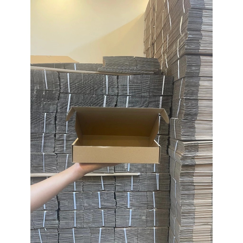 Hộp carton 10x10x3 - Áo Dài Han