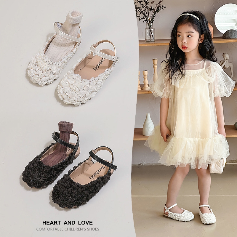 Xăng đan bé gái kiểu Hàn Quốc mới mùa hè 2026, hoa hồng thời trang thoáng khí hở gót