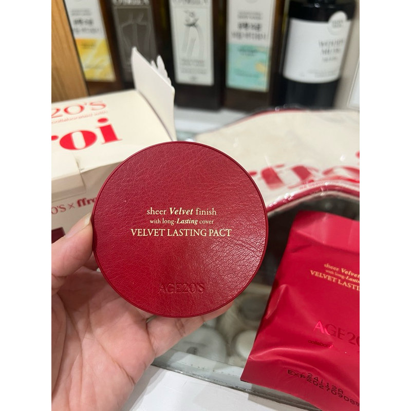 Phấn nền cushion dạng nén AGE20 nội địa Hàn tặng kèm lõi