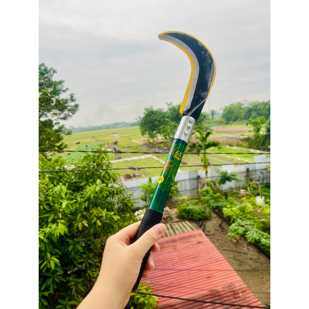 Dao quắm liềm phát cỏ đi rừng cán dài tiện lợi