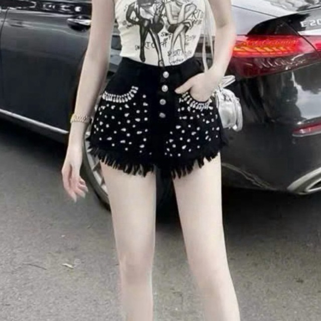 TIENSTYLE - Quần Short Jean 4 Nút Đính Đá Lai Tua Rách Cào Không Giãn Màu Đen Trắng