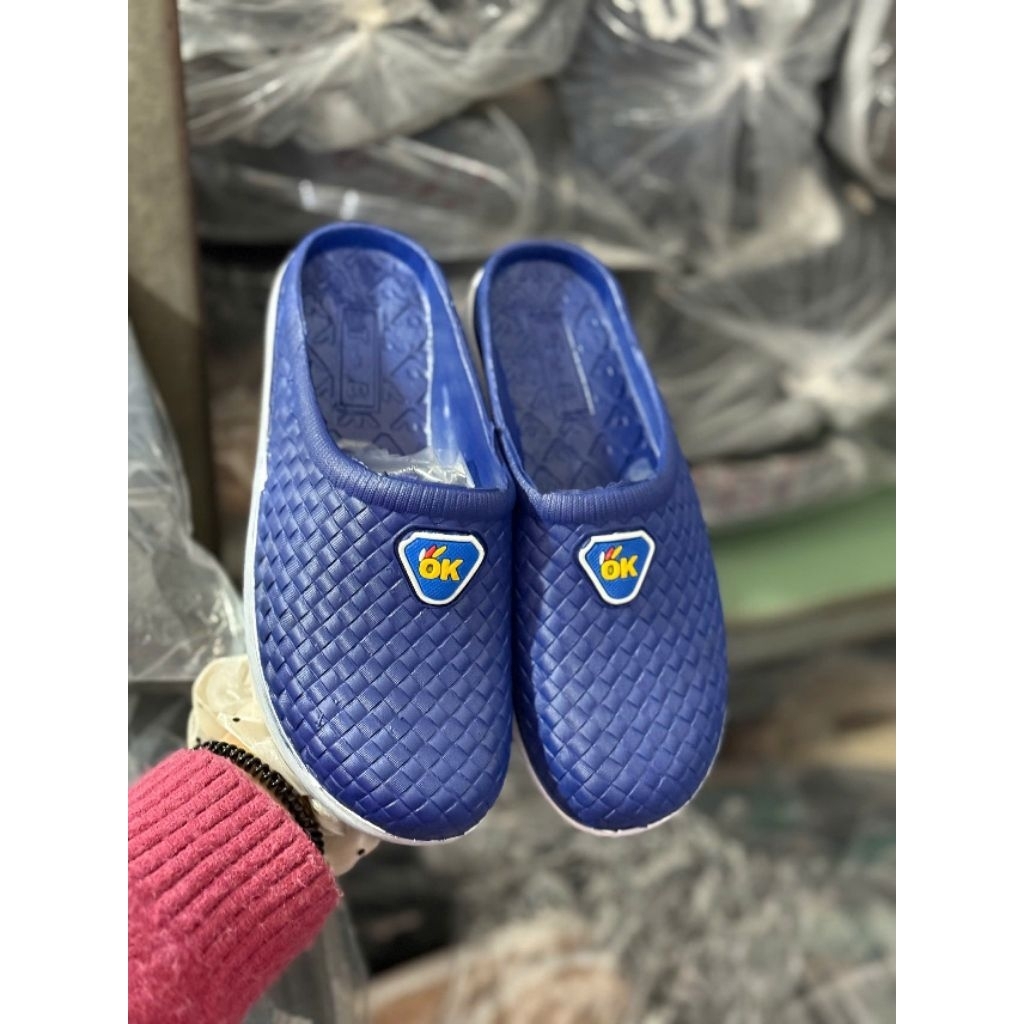 (Hàng loại 1) Dép sục OK đi mưa mềm dẻo chống trơn trượt các bà các mẹ đều thích