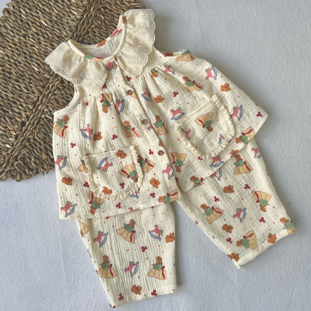 Đồ Bộ Dài Muslin Hoạ Tiết Cô Gái M09