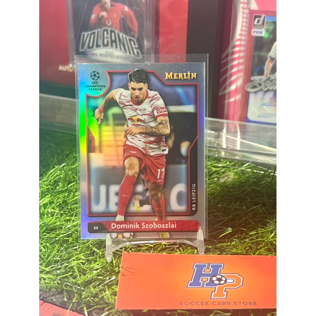 Thẻ bóng đá Dominik Szoboszlai Refractor Topps Merlin Chrome UCL 2021/22